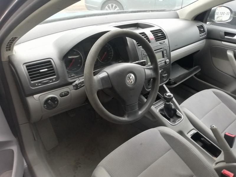 Volkswagen, Седан | 4