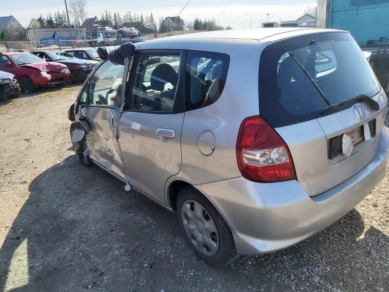 Honda, Хэтчбек | 4