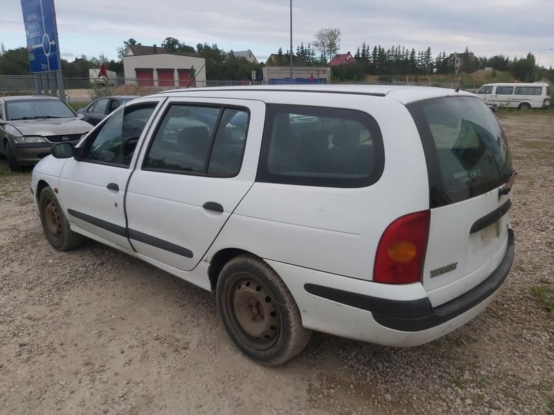 Renault 4, Universalas | 7