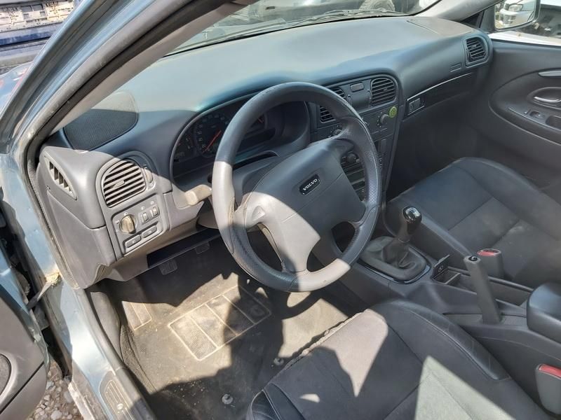 Volvo, Universal | 4