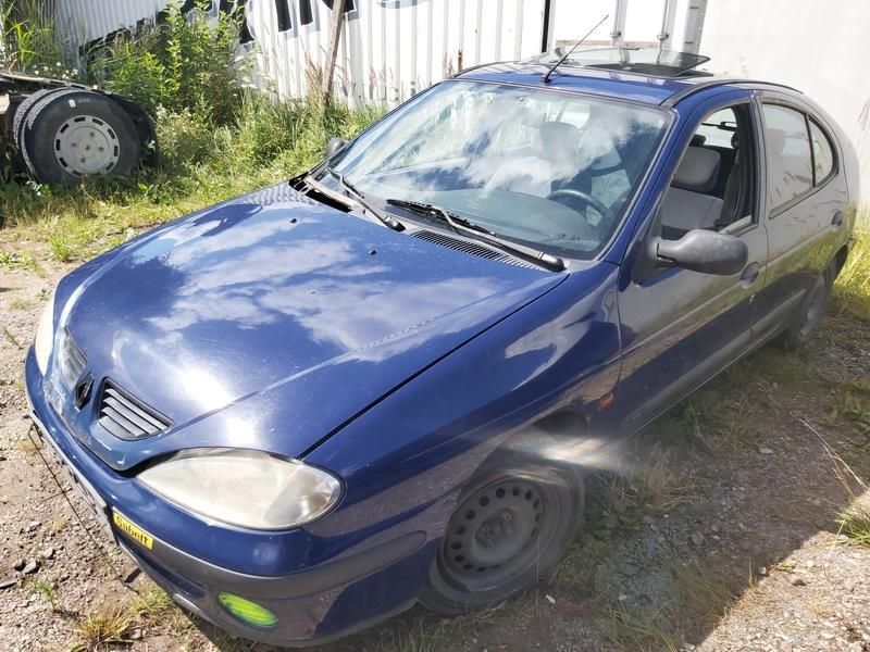 Renault 4, Hatchback | 3