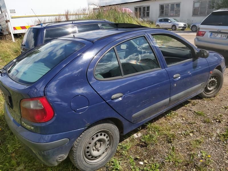 Renault 4, Hatchback | 7