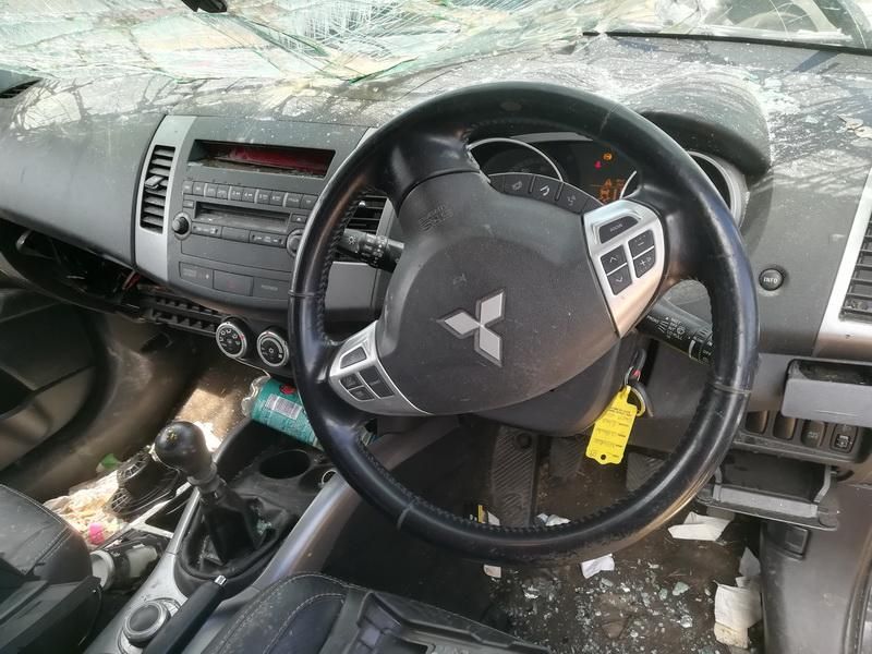 Mitsubishi, Visureigis | 4