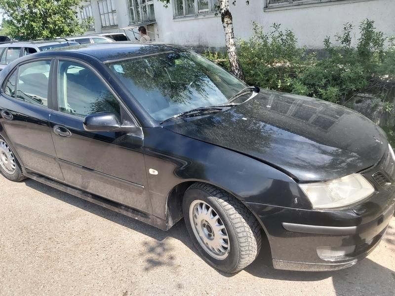 Saab, Saloon