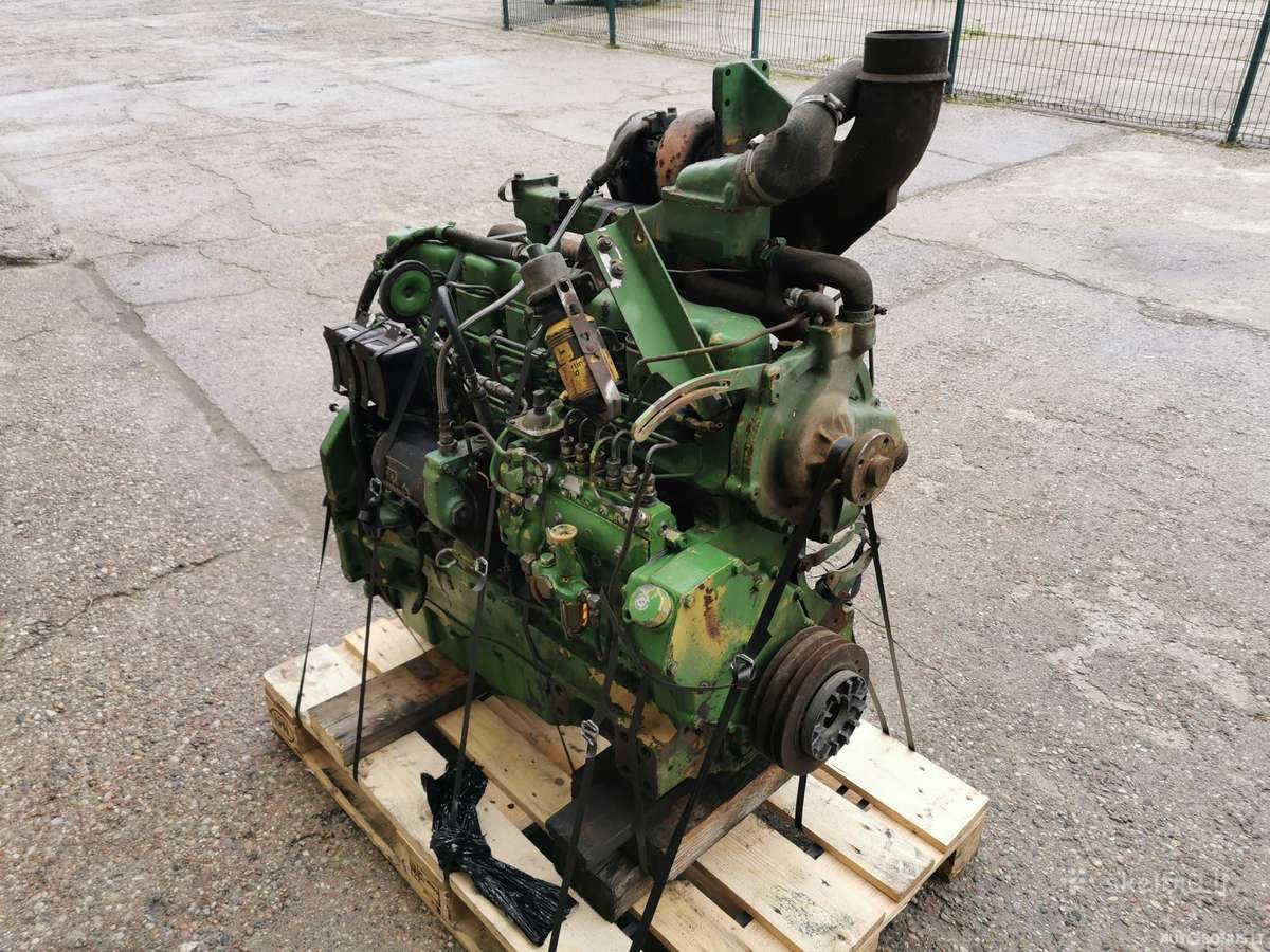 John Deere 6466tl-09, Žemės ūkio technikos dalys, John Deere 6466tl-09 variklis John Deere 4240s | 2