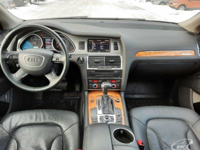 Audi Q7 | 2
