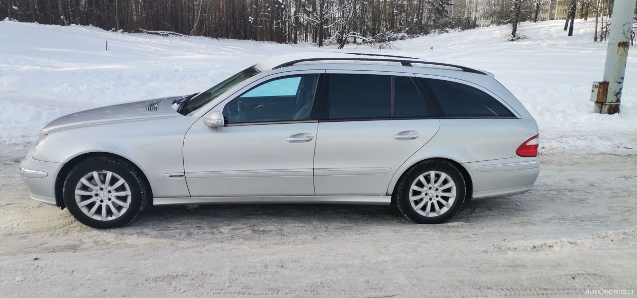 Mercedes-Benz E320 | 4