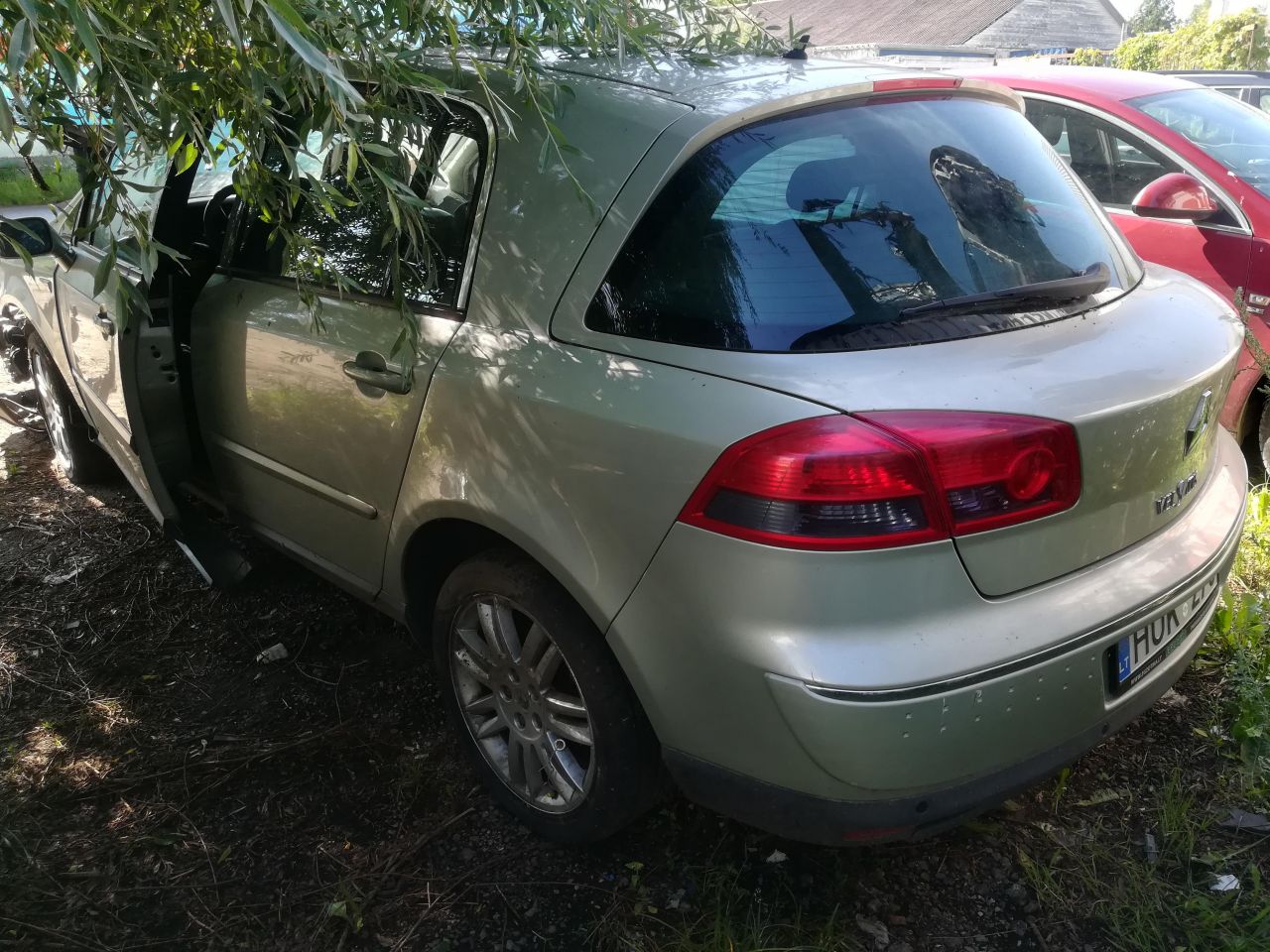 Renault 4, Saloon | 6