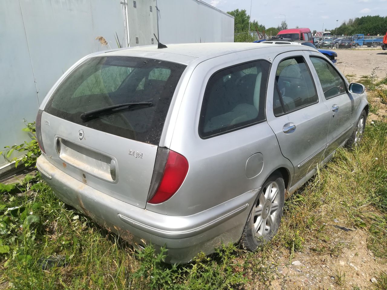 Lancia, Universalas | 3