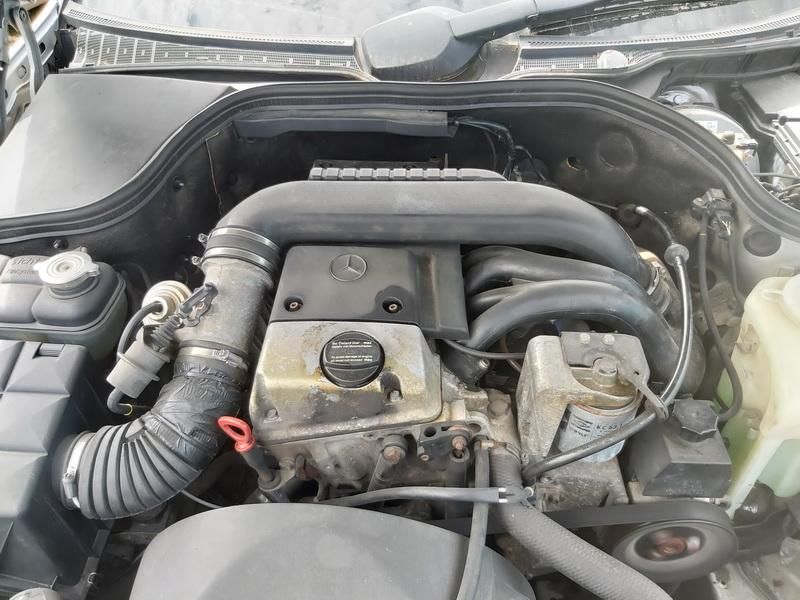 Mercedes-Benz, Saloon | 1