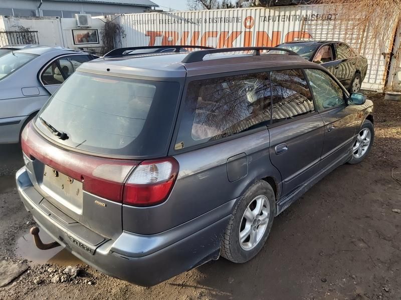Subaru, Universalas | 7