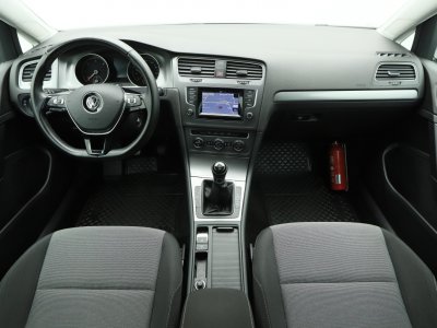 Volkswagen Golf | 1
