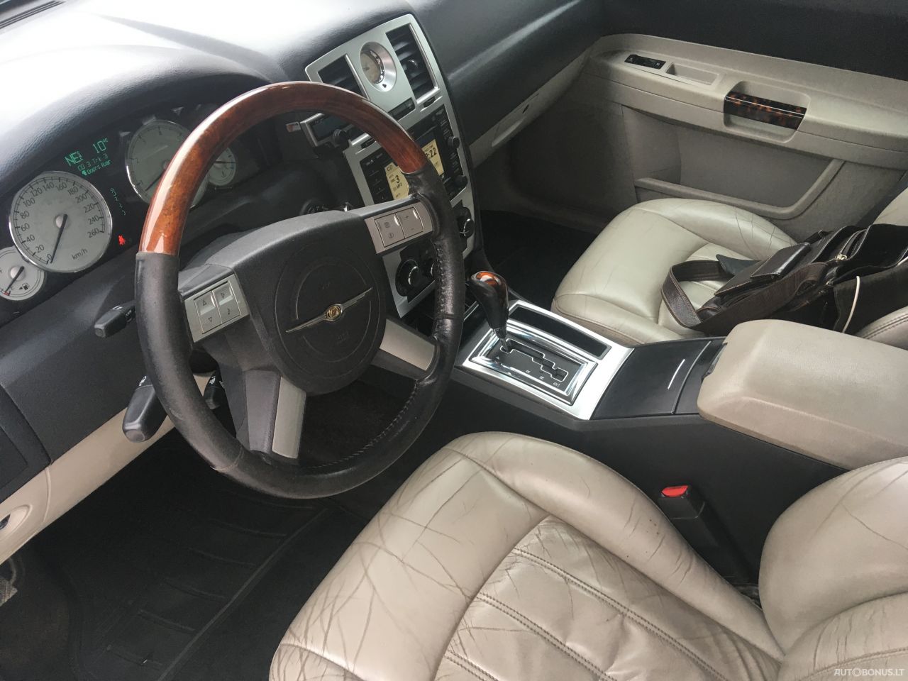 Chrysler 300 C | 6