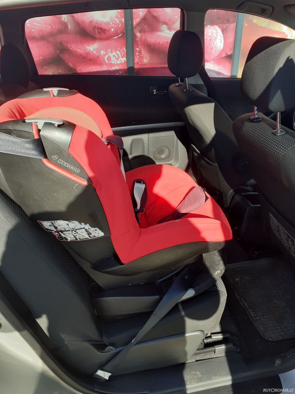 Toyota Corolla Verso | 12