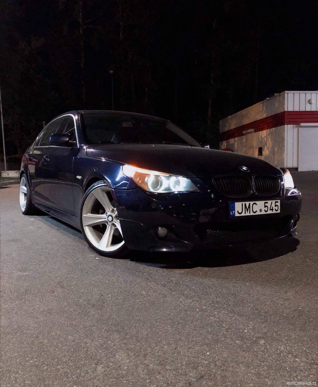 BMW 525 | 4