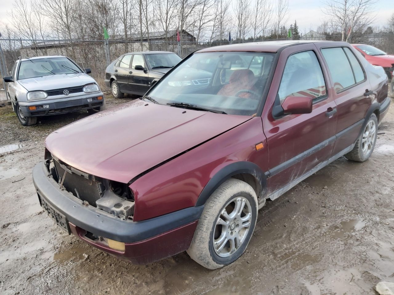 Volkswagen, Saloon | 3