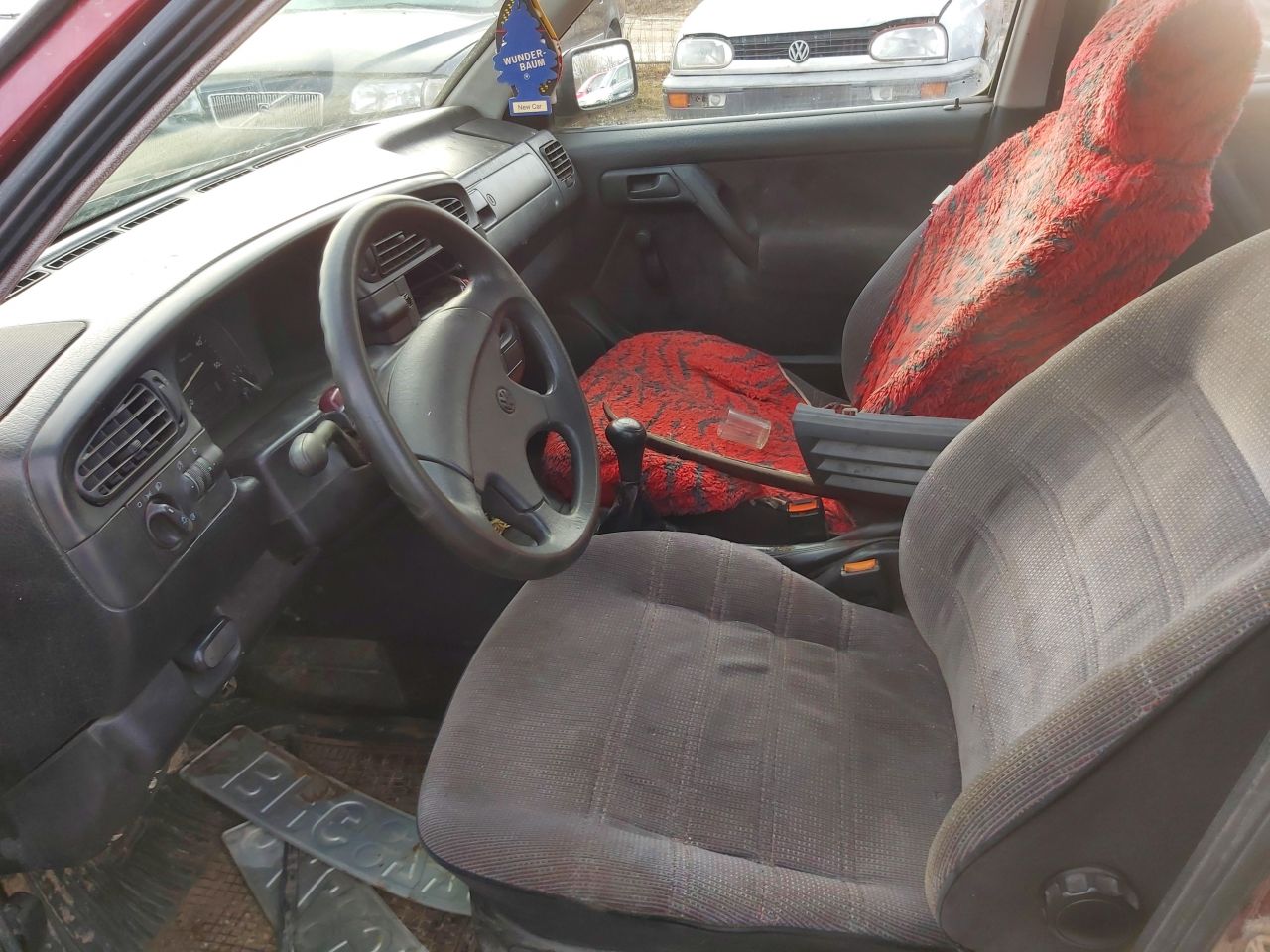Volkswagen, Saloon | 6