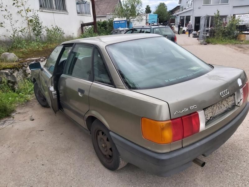 Audi, Седан | 6