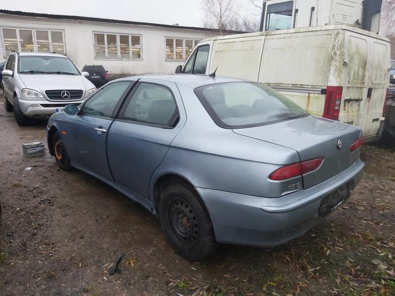 Alfa Romeo, Седан | 5