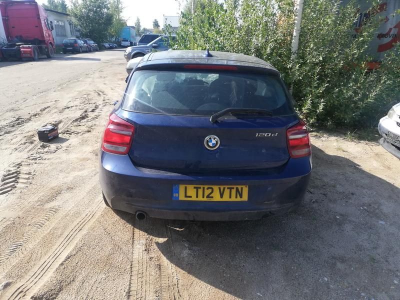 BMW, Hatchback | 3