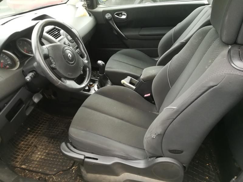 Renault 4, Hatchback | 4