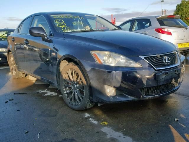 Lexus, Sedanas | 3