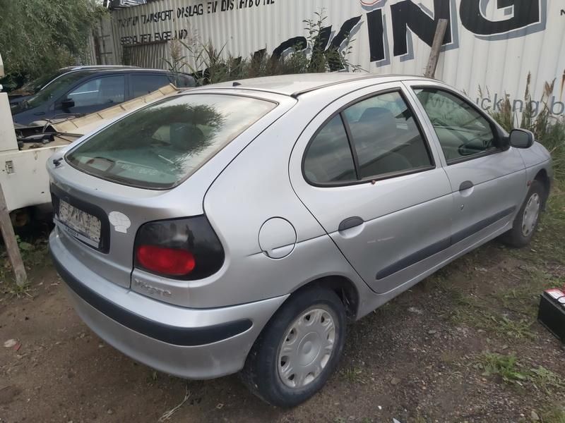 Renault 4, Hatchback | 7