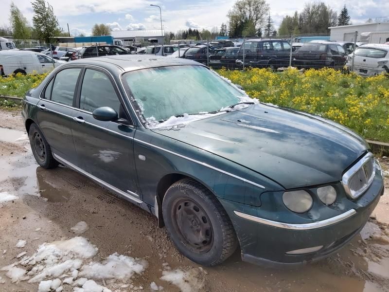Rover, Saloon