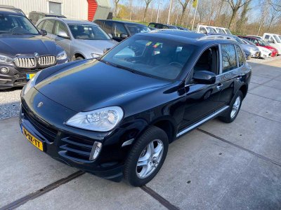 Porsche Cayenne | 1