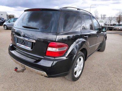 Mercedes-Benz ML320 | 3