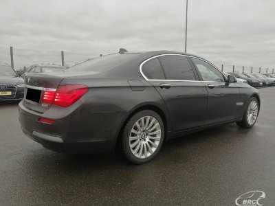 BMW 730 | 1
