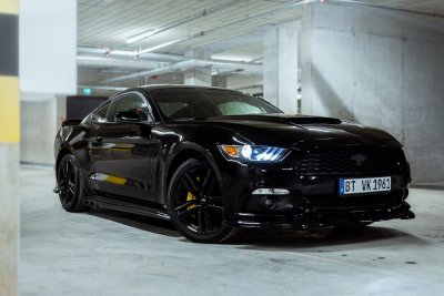 Ford Mustang | 2