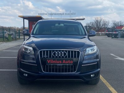Audi Q7 | 1