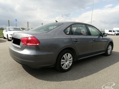 Volkswagen Passat | 1