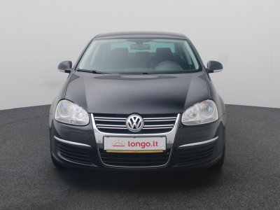 Volkswagen Jetta | 2