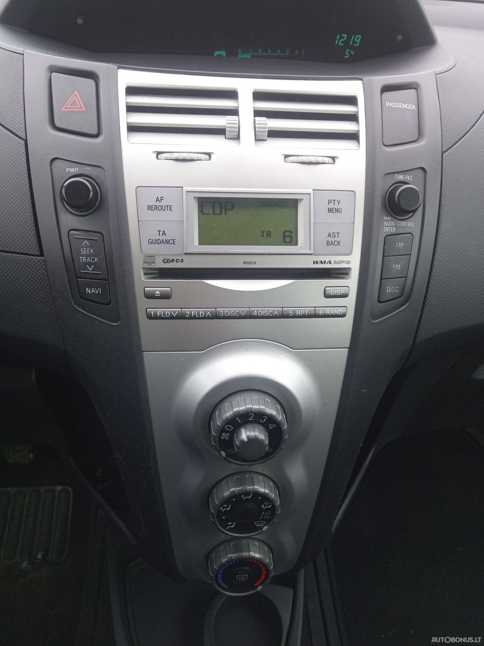 Toyota Yaris | 6