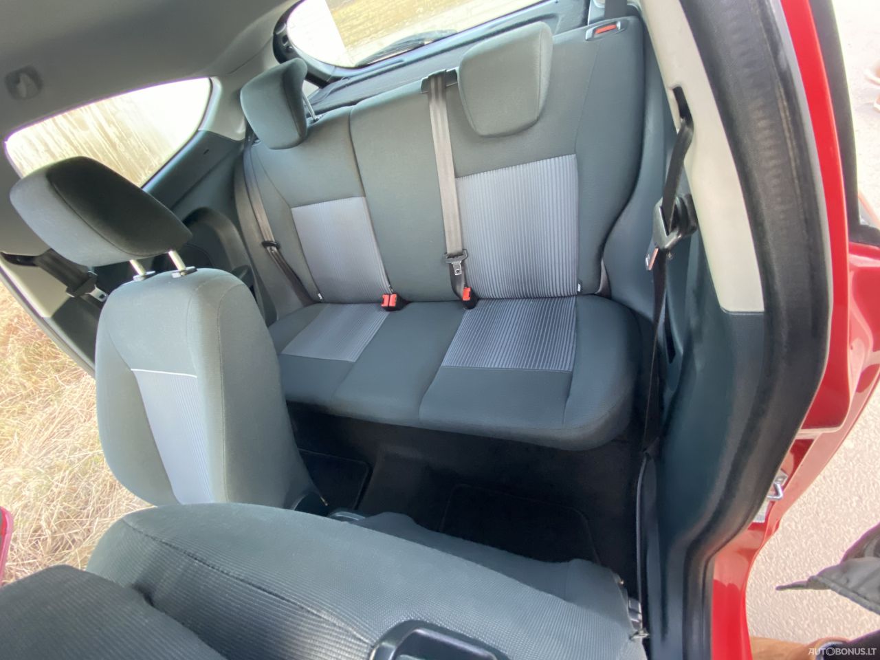 Ford Fiesta | 10