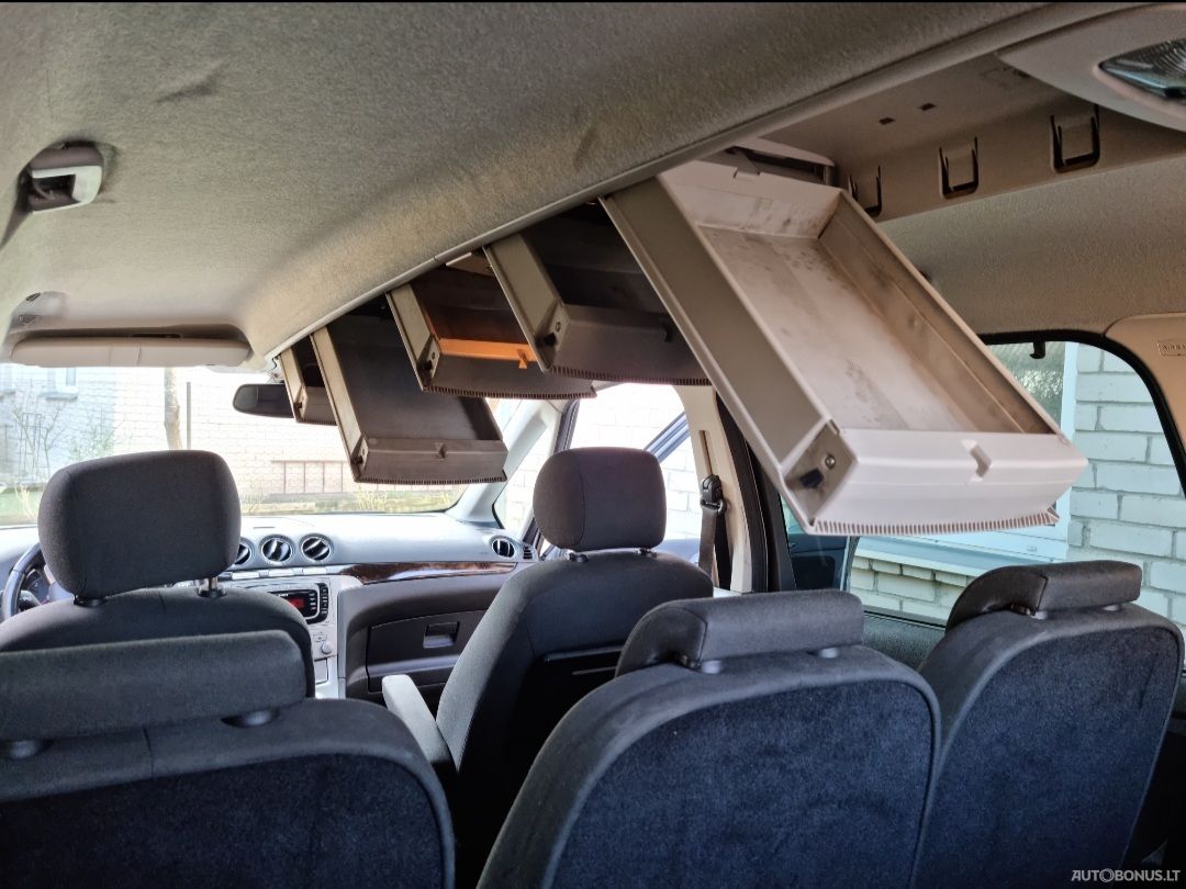 Ford Galaxy | 9