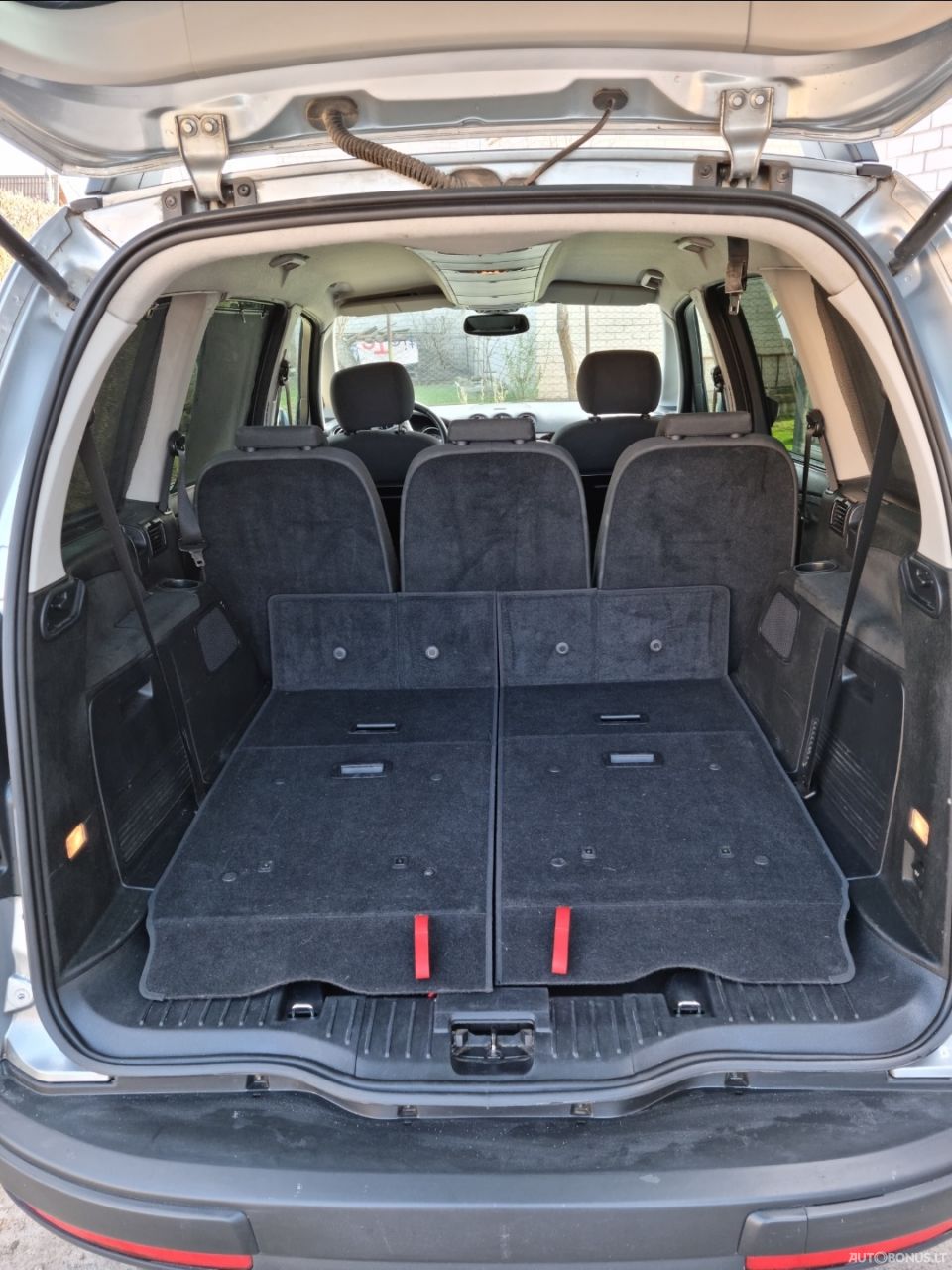 Ford Galaxy | 10