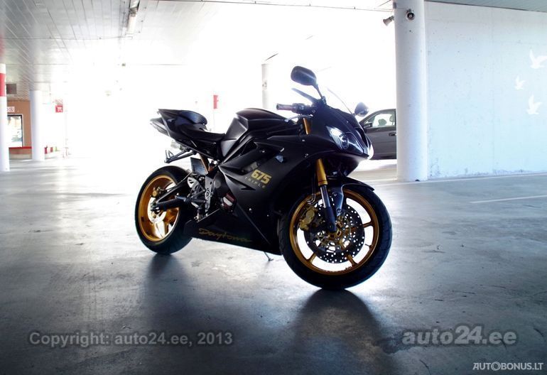 Triumph Daytona, Super bike | 3