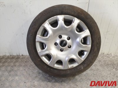 Mini, Hečbekas