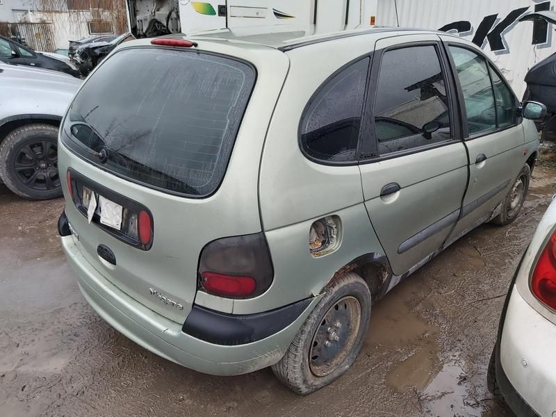 Renault 4, Monovolume | 7