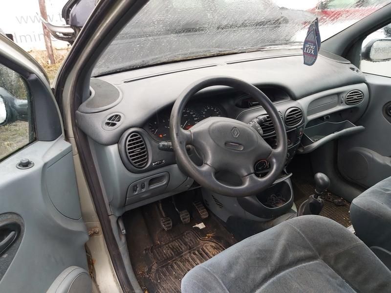 Renault 4, Monovolume | 5
