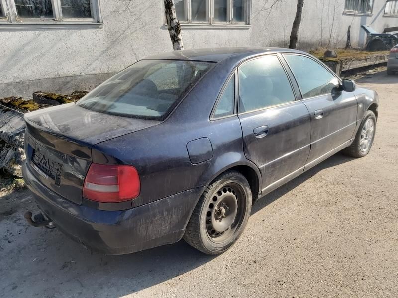 Audi, Седан | 7