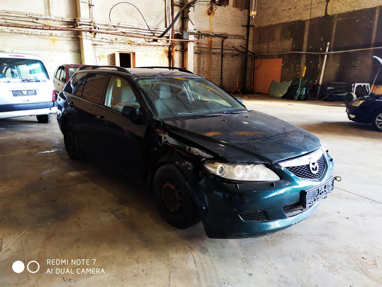 Mazda, Universalas