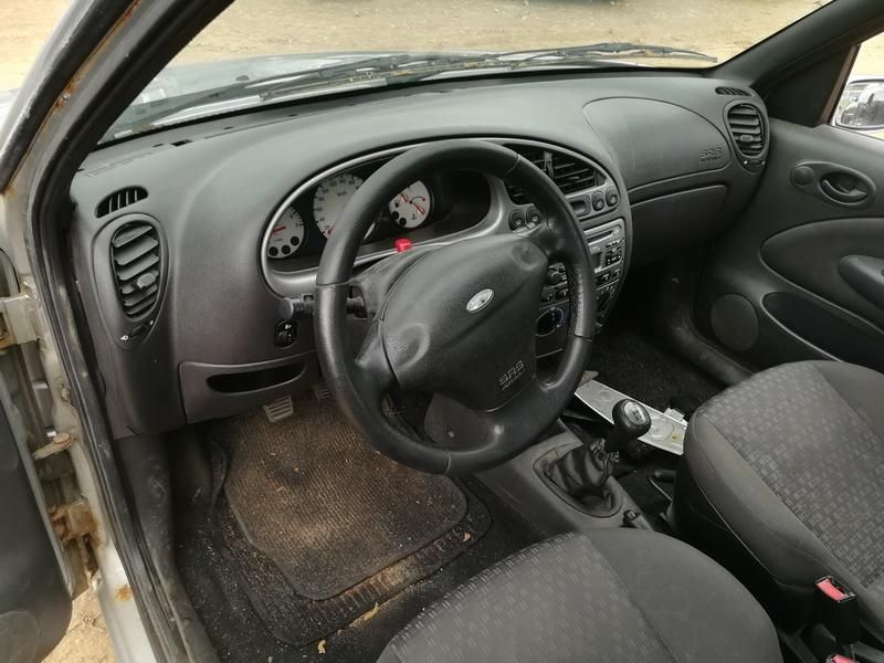 Ford, Hatchback | 6
