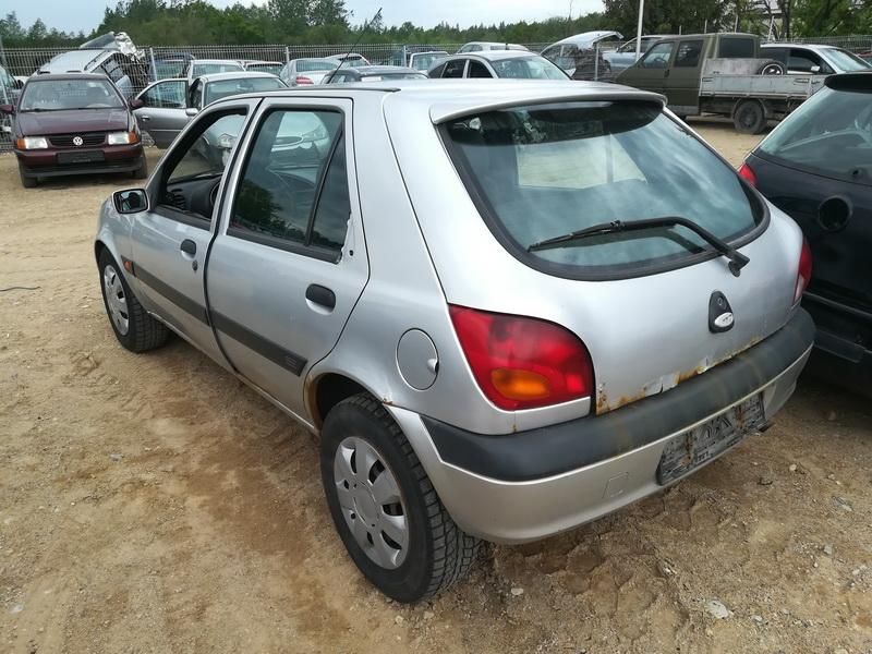 Ford, Hatchback | 7