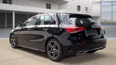 Mercedes-Benz A180 | 3