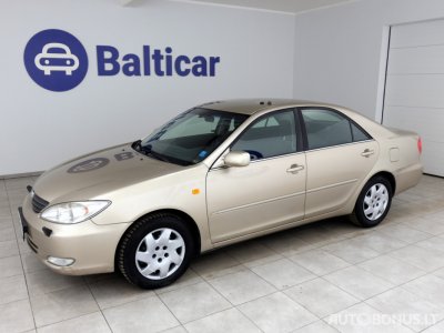 Toyota Camry | 1