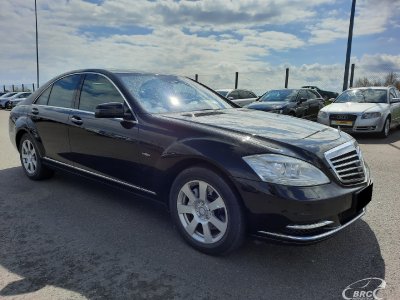 Mercedes-Benz S350 | 3